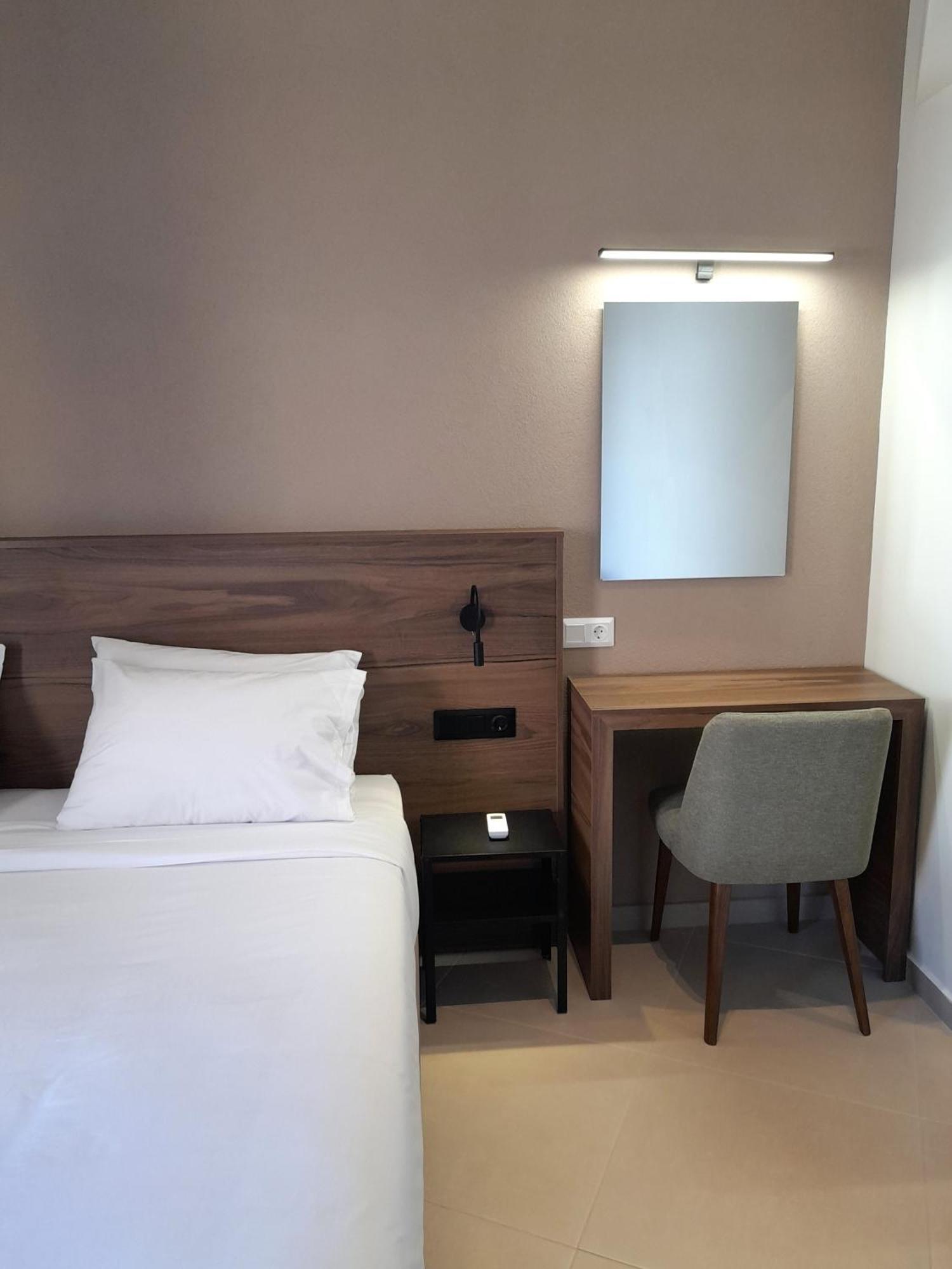 Rhodes City Elite Centre酒店 外观 照片