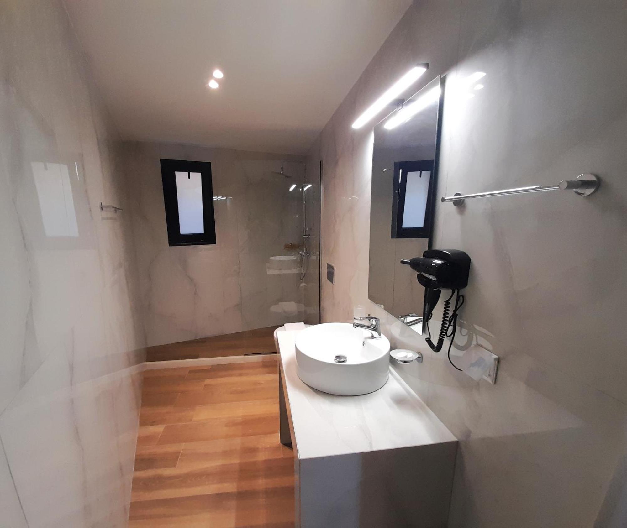 Rhodes City Elite Centre酒店 外观 照片